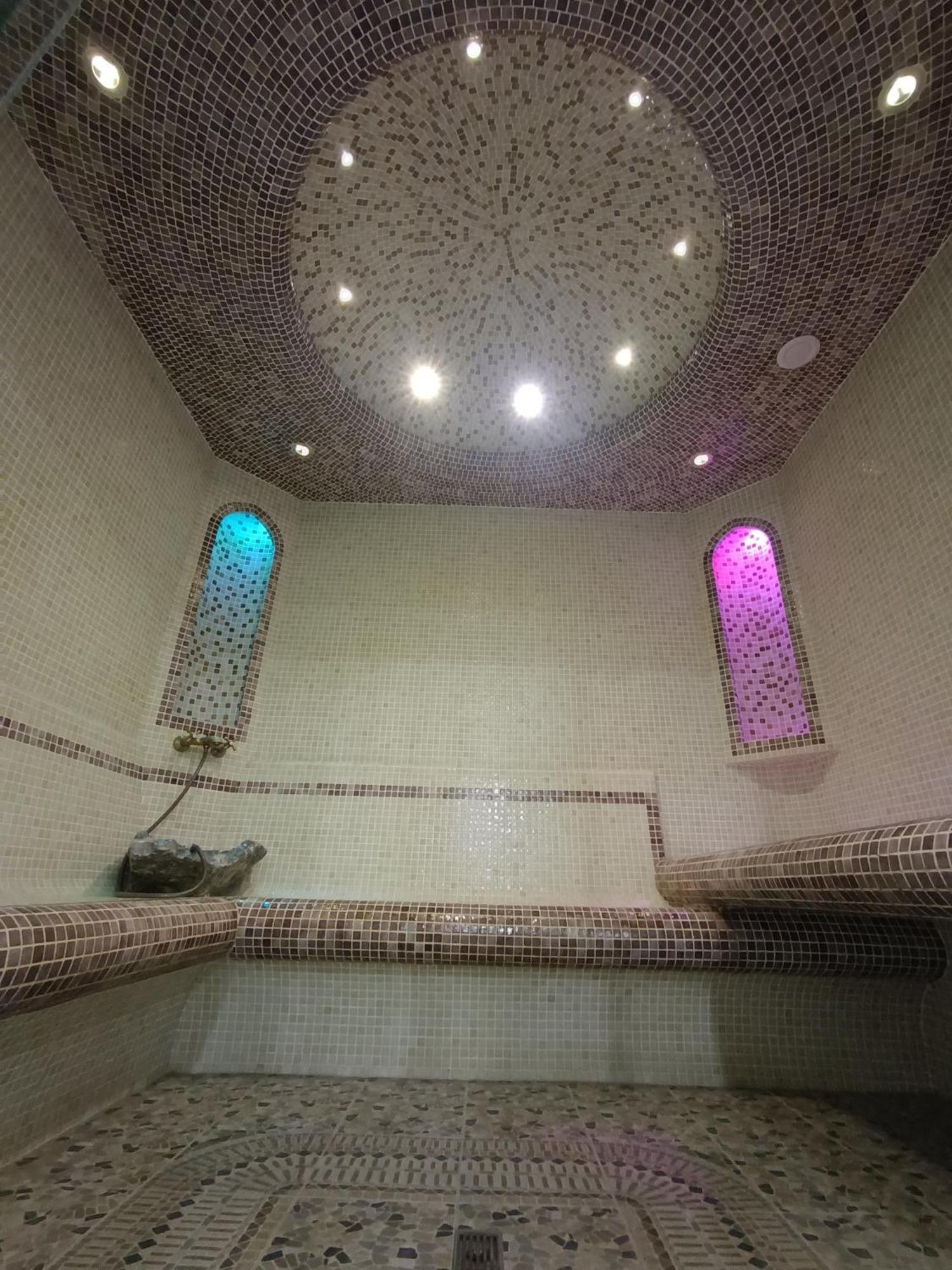 Grand Karavan Hotel Tachkent Extérieur photo