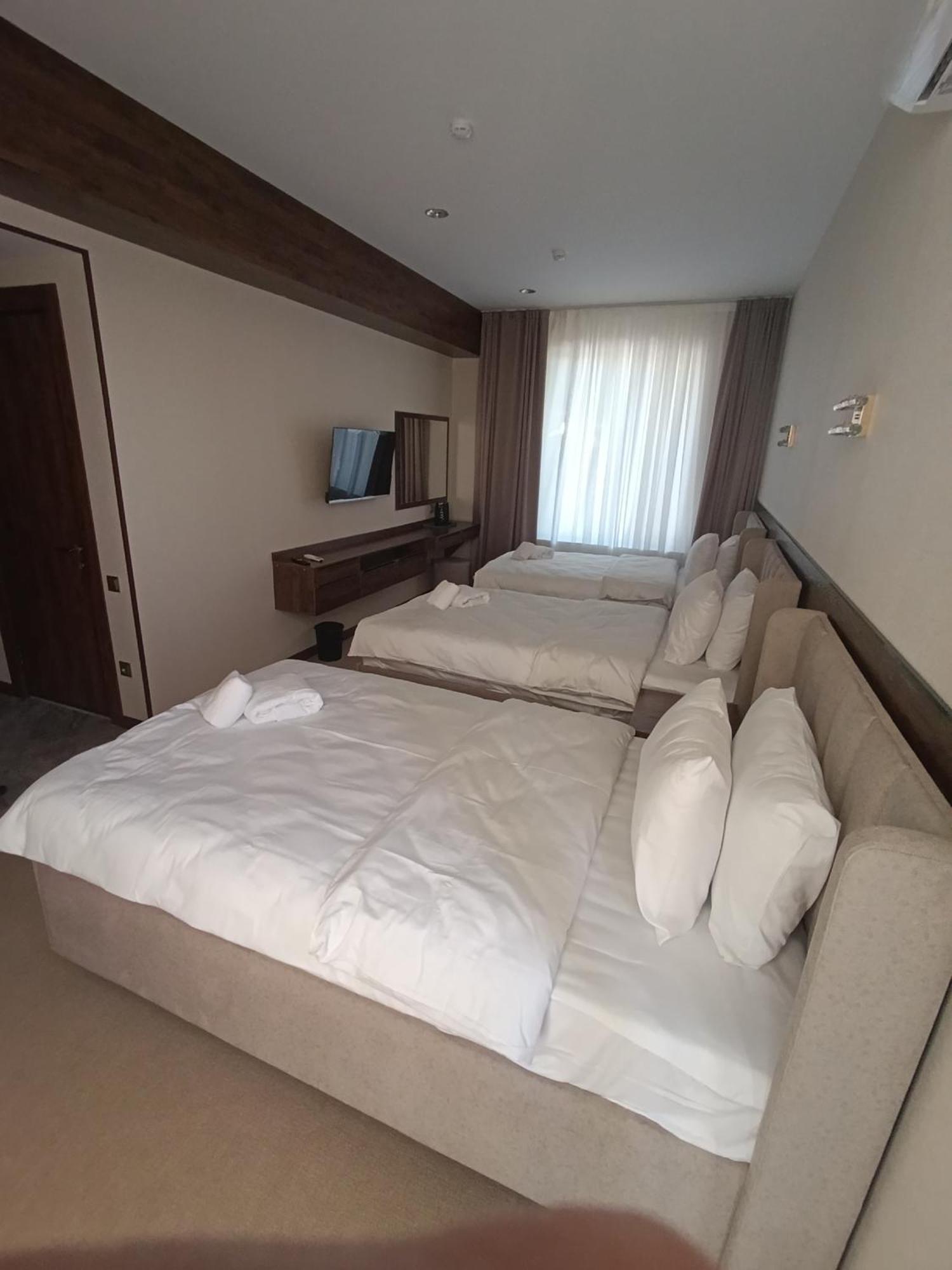 Grand Karavan Hotel Tachkent Extérieur photo