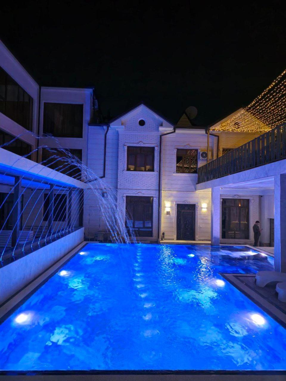 Grand Karavan Hotel Tachkent Extérieur photo
